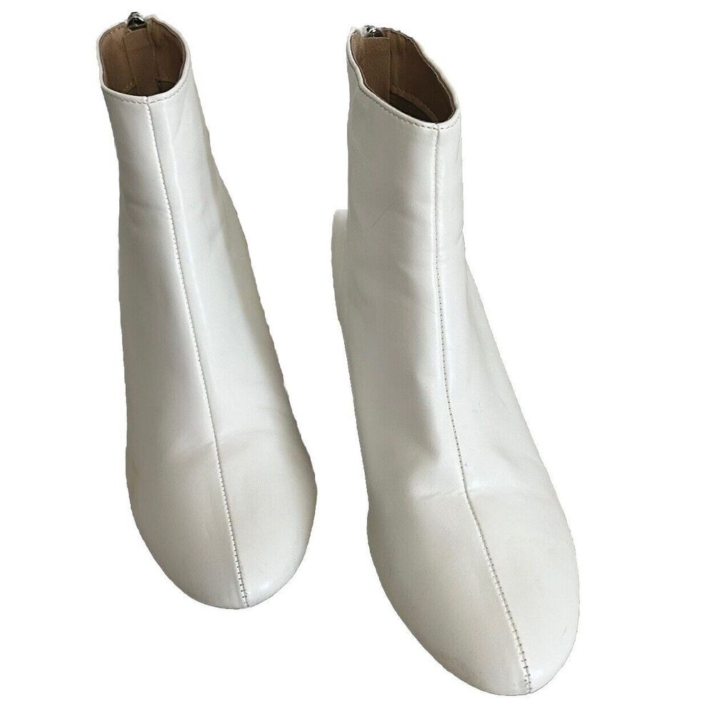 Truffle Collection Women's Size 7 White Snake Skin Block Ankle Boots - Picture 2 of 13